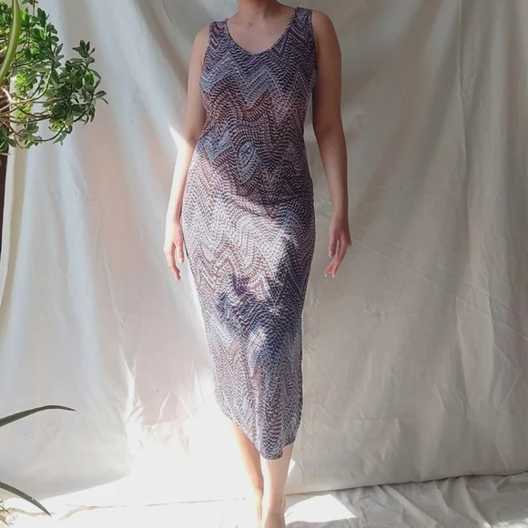 BB Collection Fitted Summer Dress - Picture 3 of 4